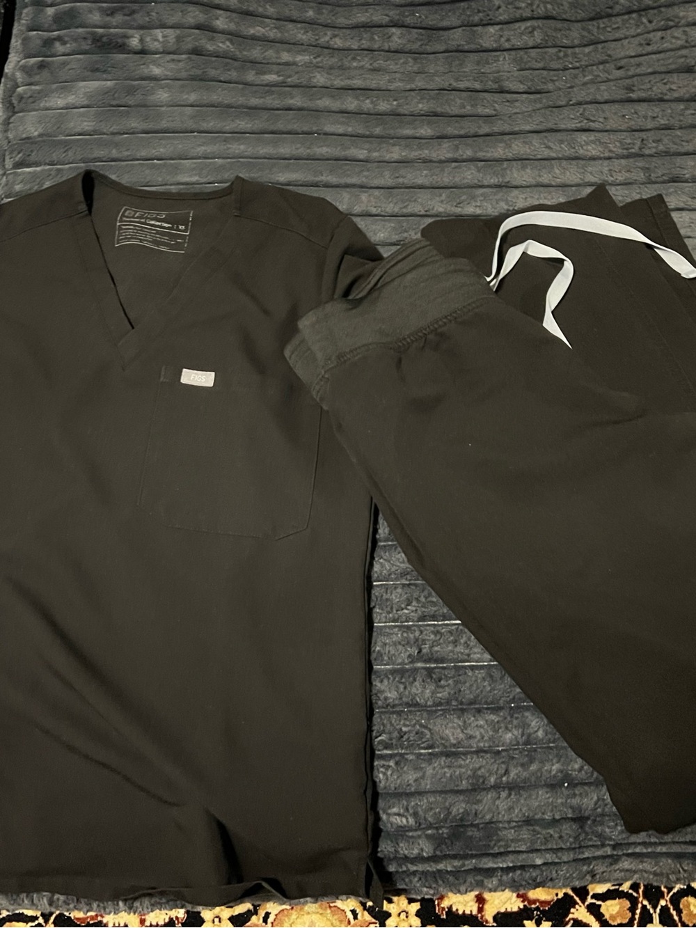 Figs Black Scrub Set with Drawstrings